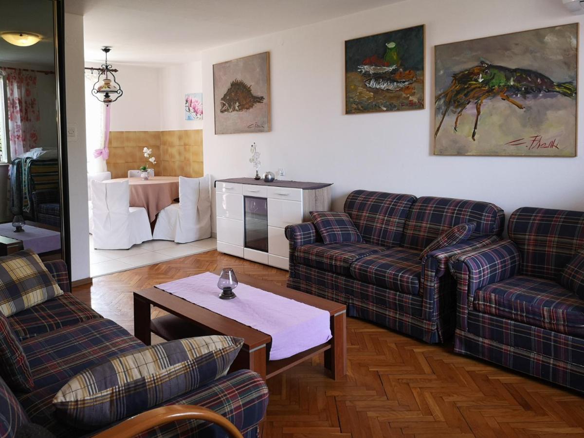 Apartment Magdic Brzac Exteriér fotografie